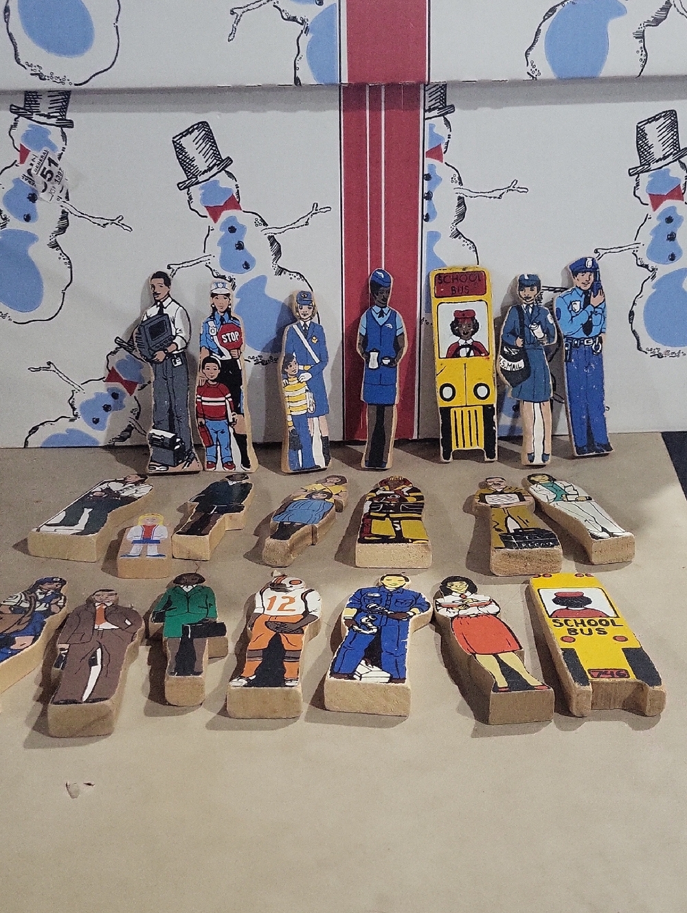 Wooden Kids Play Figures Set - Colorful Mixed Characters